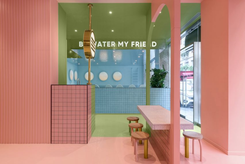 Masquespacio designs colour-blocked restaurant in Turin for burger joint