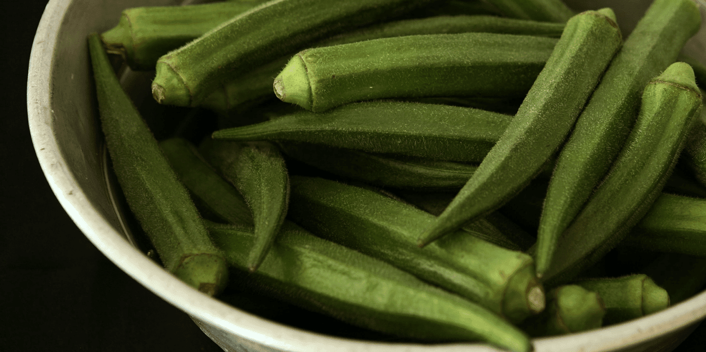 Removing microplastics from water with okra