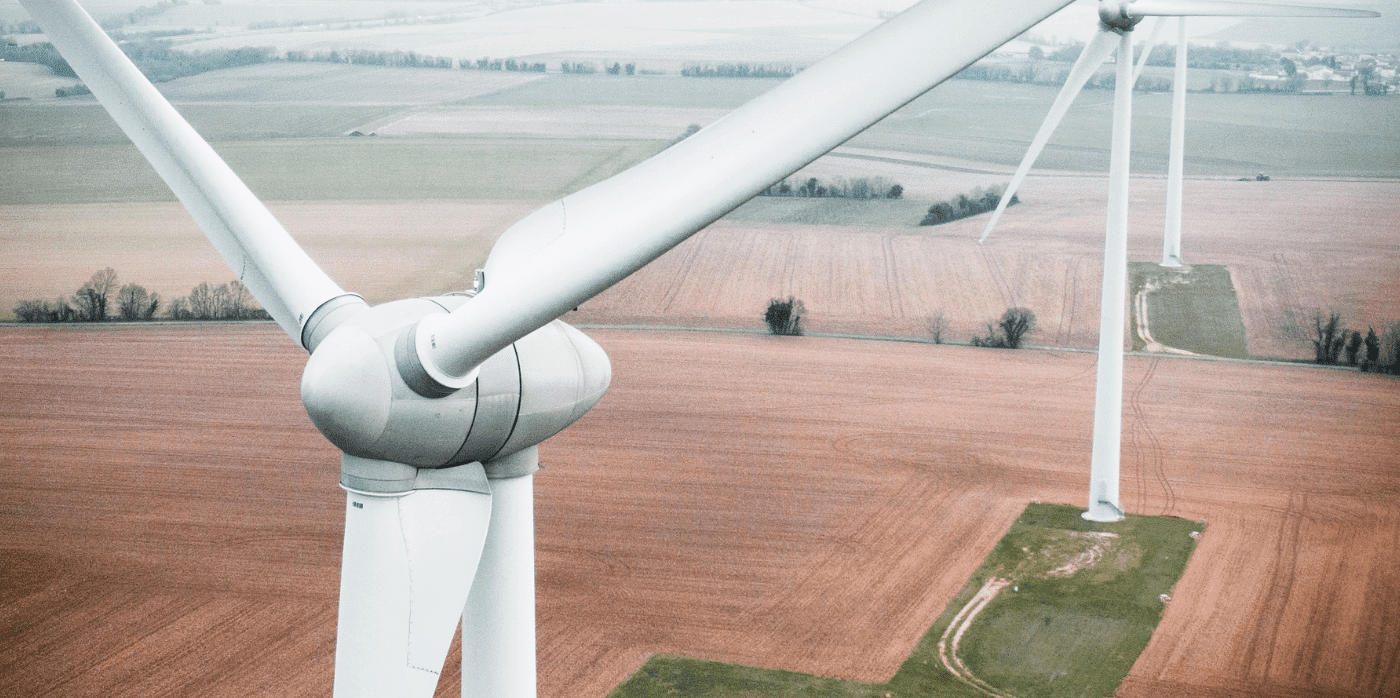 Recyclable turbines for onshore wind energy