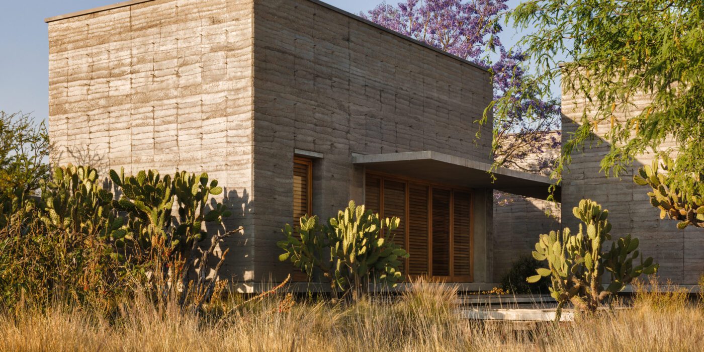 Made in Mexico: 6 Captivating Contemporary Concrete Constructions