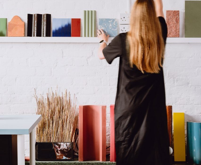 Office S&M unveils colourful office with plastic-bottle-wall meeting room