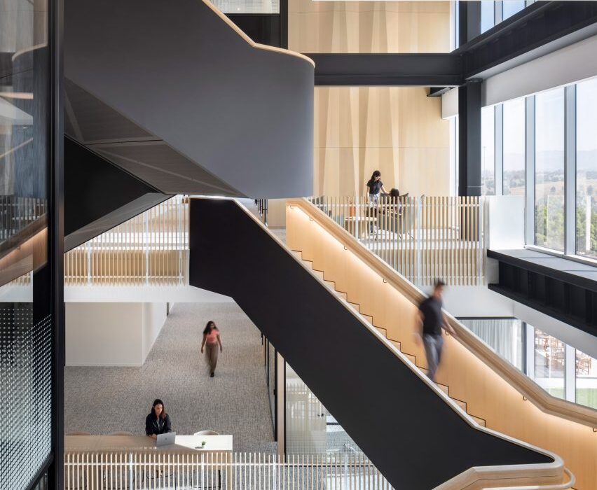 Black staircases link SC Workplace by Behnisch Architekten