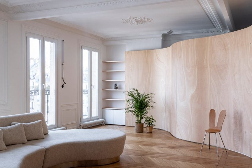 Six renovated Parisian apartments in historical Haussmann-era buildings