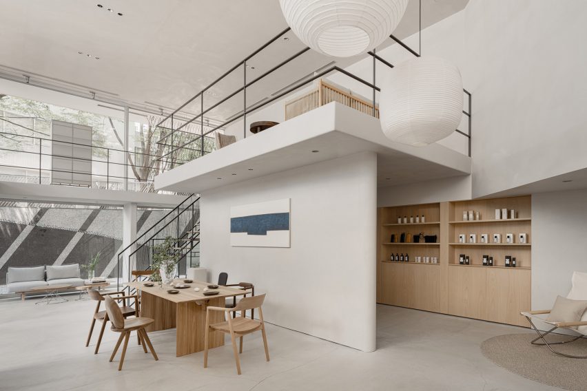 Keiji Ashizawa designs “home-like” The Conran Shop in Hillside Terrace