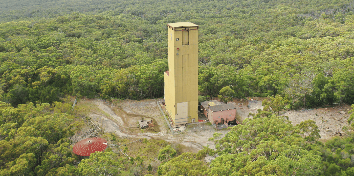 Using disused mines and gravity to store energy