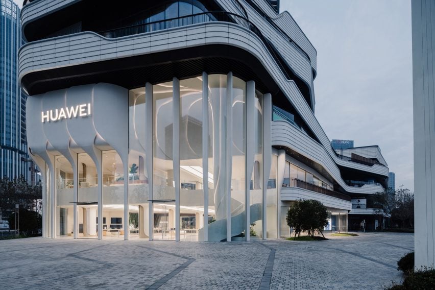 UNStudio unveils Huawei flagship store with “petal-like” facade